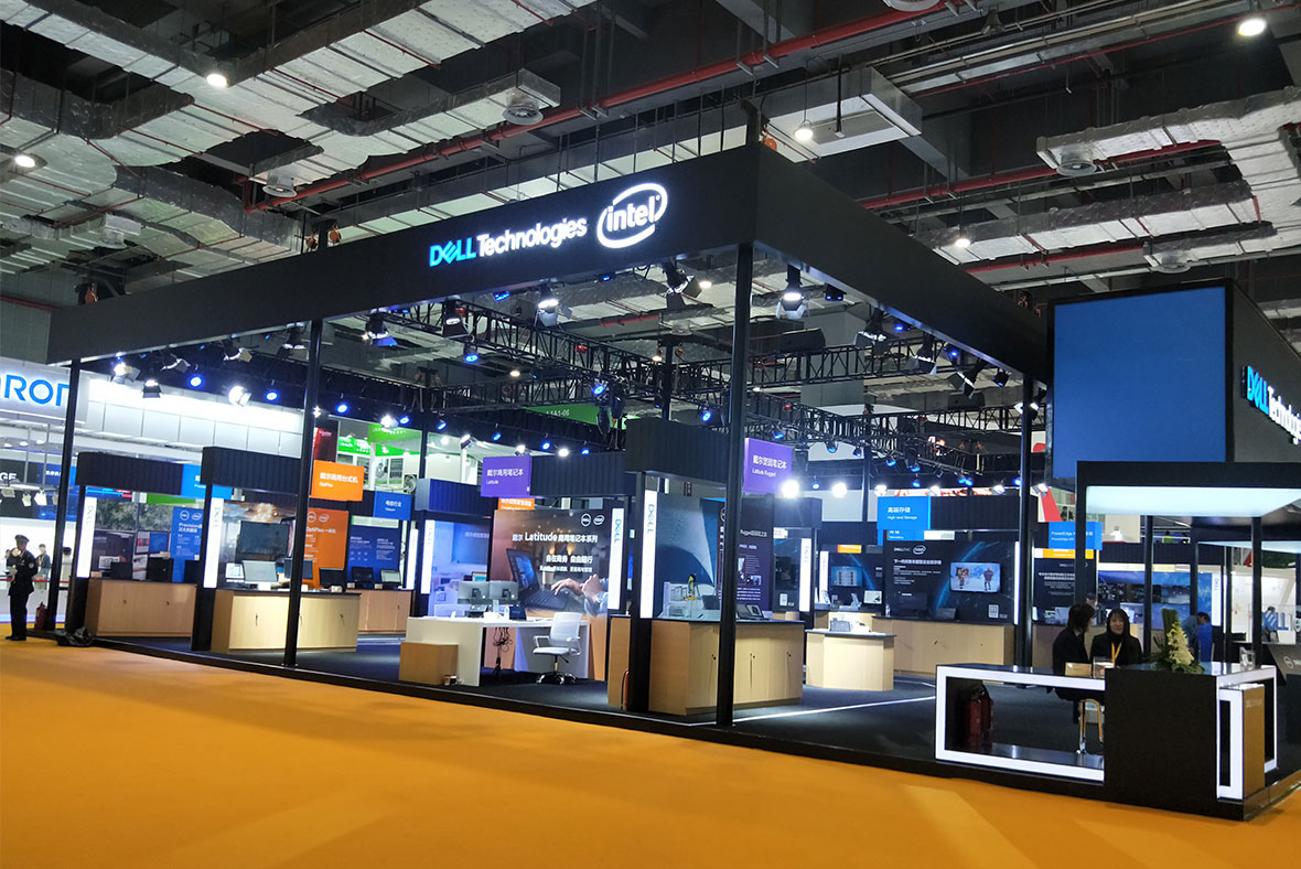 設(shè)計(jì)搭建展臺(tái)